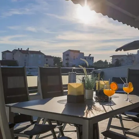Delux Penthouse F. With View On Beach In The Apartment Split