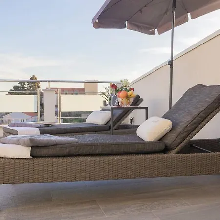 Apartment Delux Penthouse F. With View On Beach In The Split